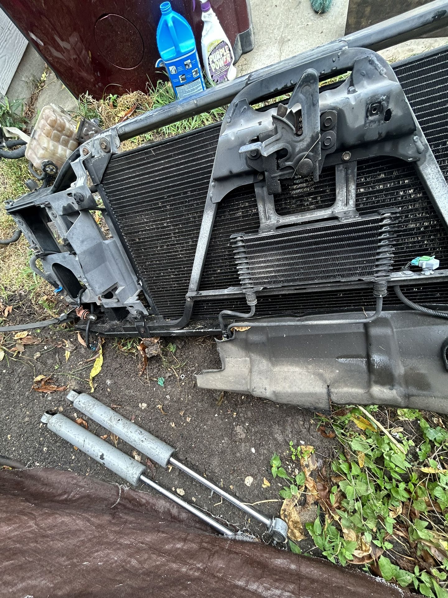 Selling Gmc Chevy 1500 Tahoe Gmc Core Support