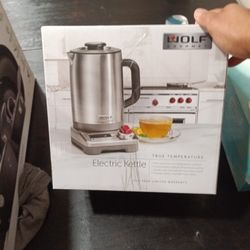 Electric Tea Kettle, Wolf Gourmet