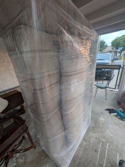 Free pull out bed sofa - 92126 pickup