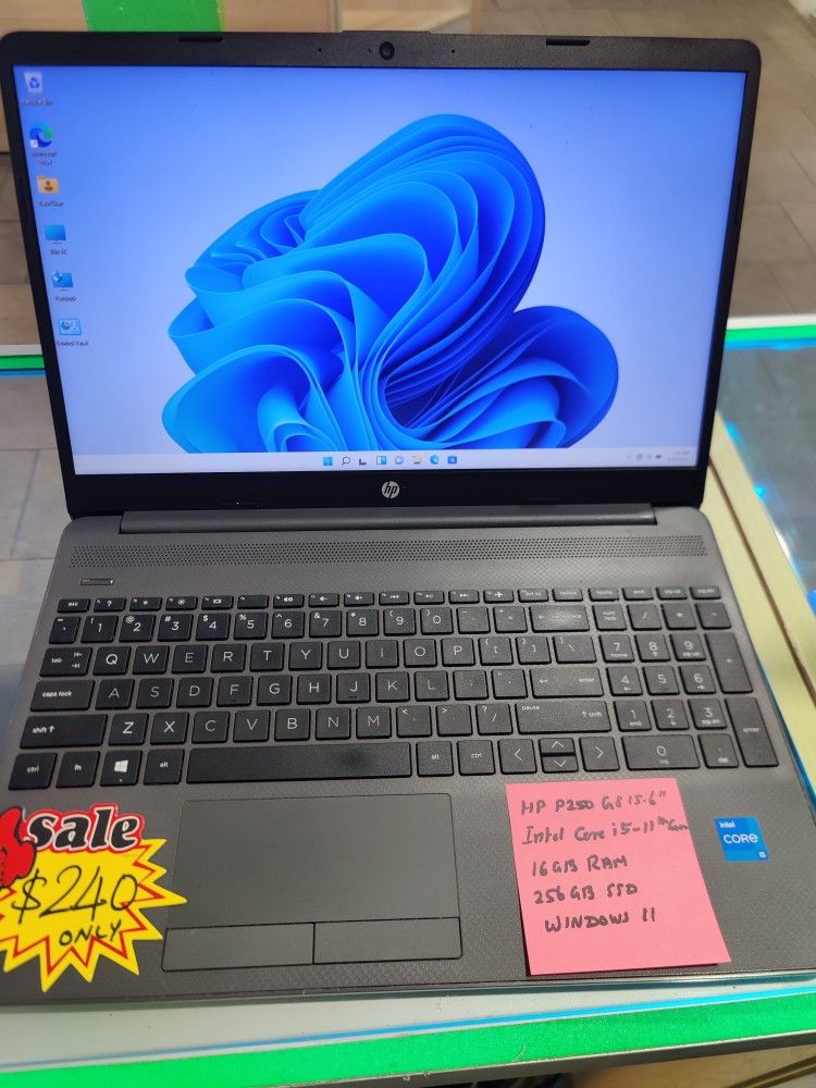 Deal of the Day - HP 2022 P250 G8 15.6" Laptop Intel Core i5-11th Gen 16GB Ram 256GB SSD Win 11 Charger.