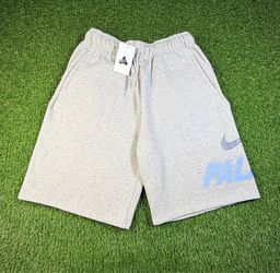 Palace x Nike Grey shorts Size LARGE