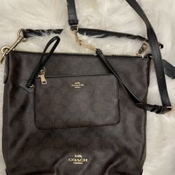 Coach Handbag W/wristlet 