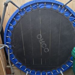Free Trampoline 