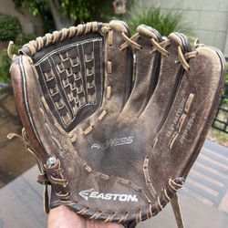 Easton softball glove