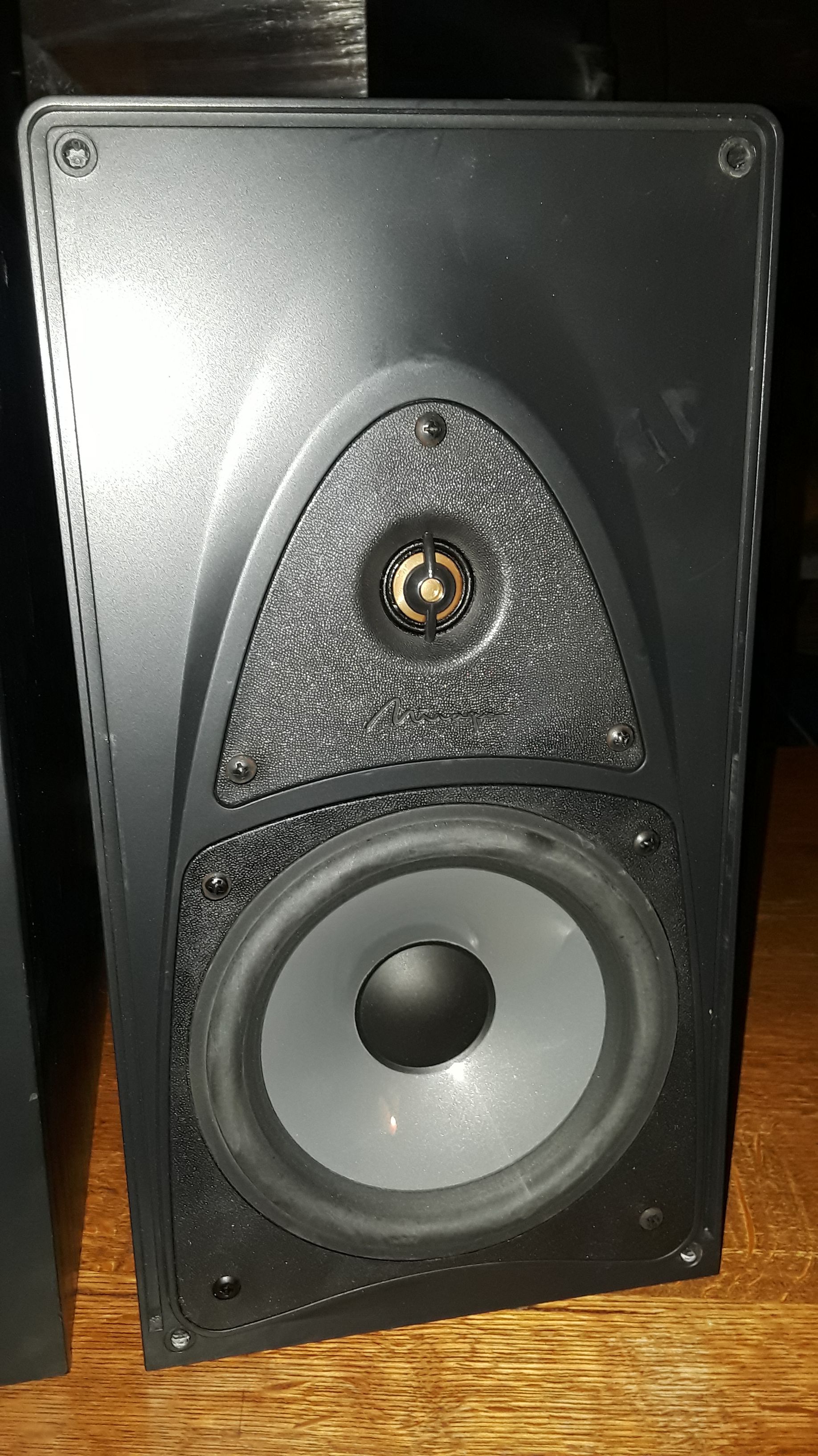 MIRAGE Bookshelf speakers, free speaker stands