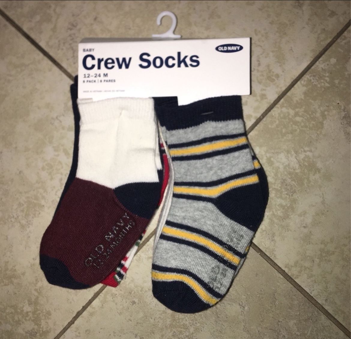 Old Navy Toddler Boy’s Crew Socks 8 Pack, Size 12-24 Months