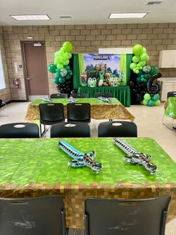 Minecraft Party Minecraft Decoration Set Up