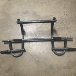 Pull Up bar