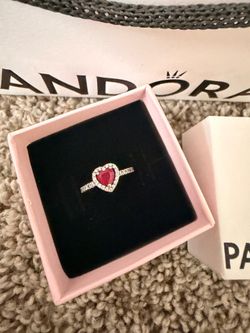 Pandora Ring