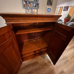 Entertainment Cabinet 