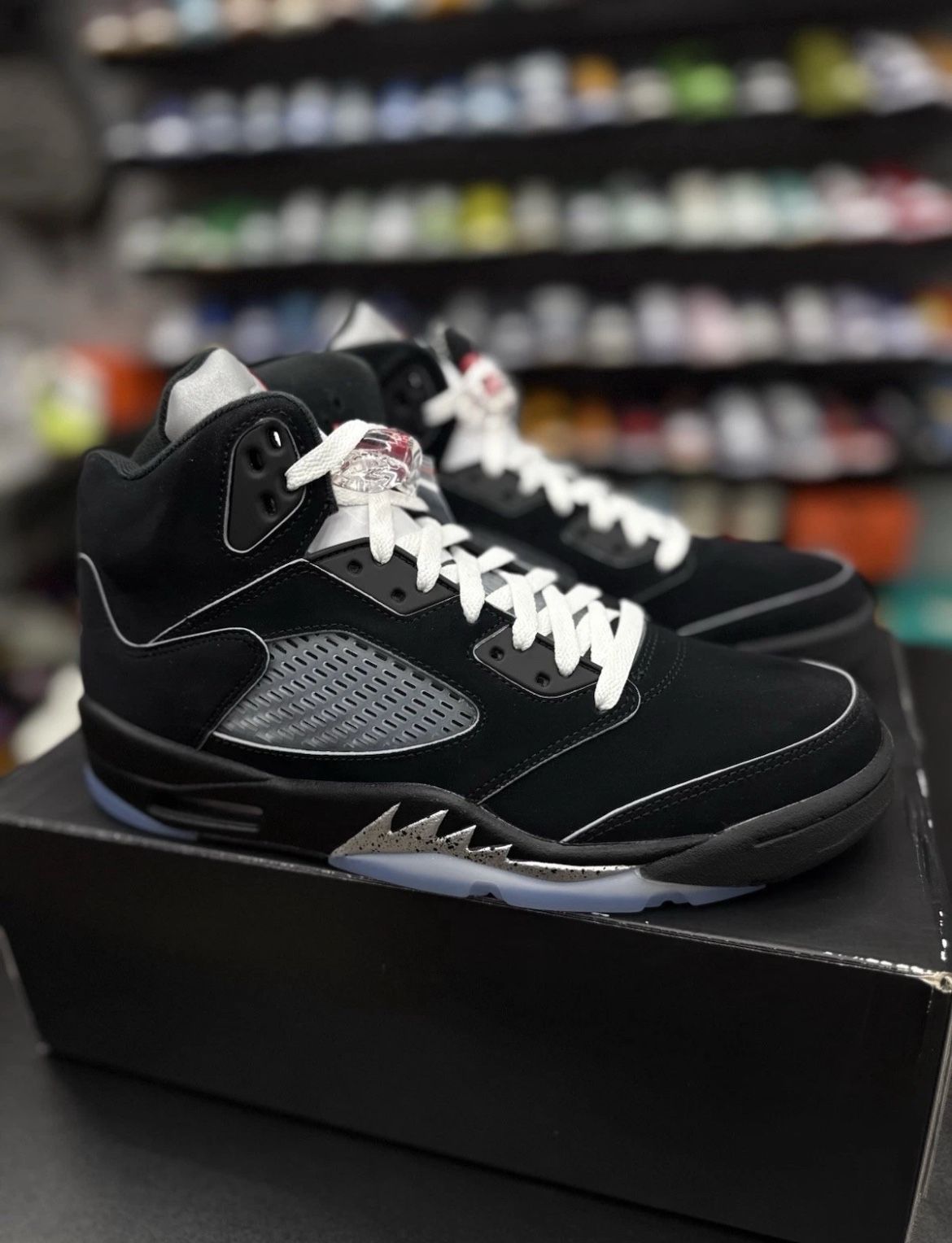 JORDAN 5 BLACK METÁLIC 2025 GS