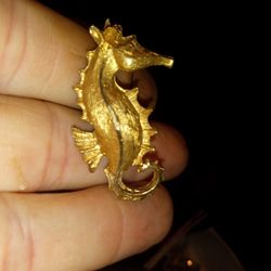 Vintage Seahorse Brooch 