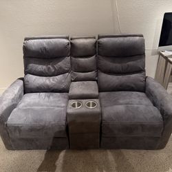 Electric Reclining Loveseat