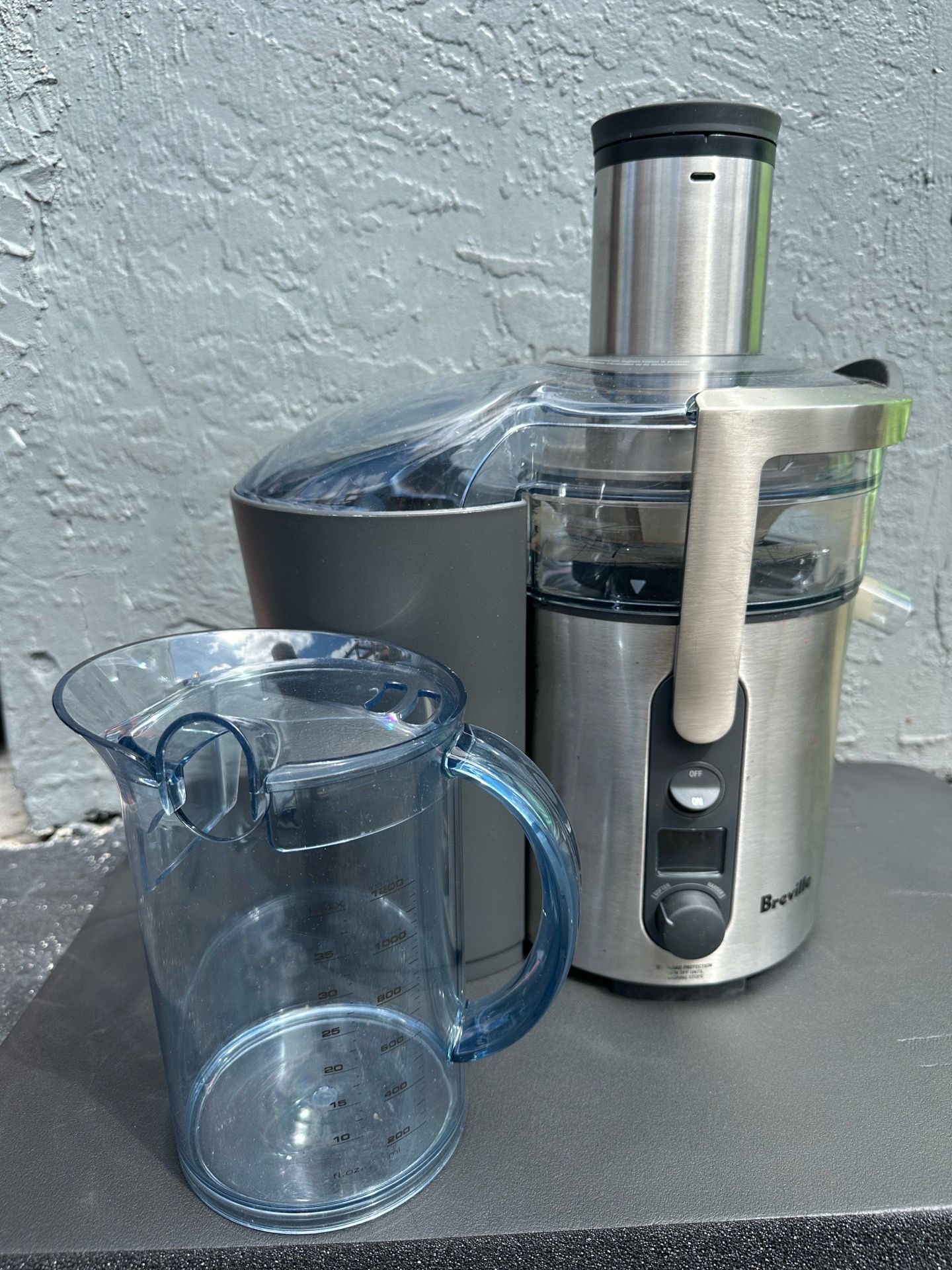 Breville Juice Fountain Compact Juicer BJE200XL Stainless Steel Tested Works