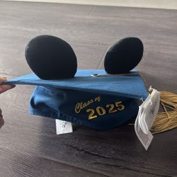 Graduation Mickey Hat 2025