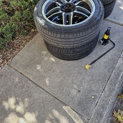 18 Inch One Is Cracked 