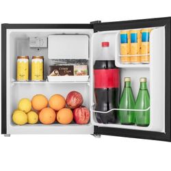 Hisense Mini Fridge