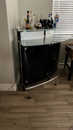 Bar Black