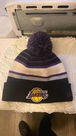 New Era Lakers Pom Beanie