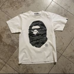 Bape x Undefeated - Ape Head Tee (FW18) - White - Medium - Used