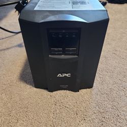 APC Smart UPS 1500