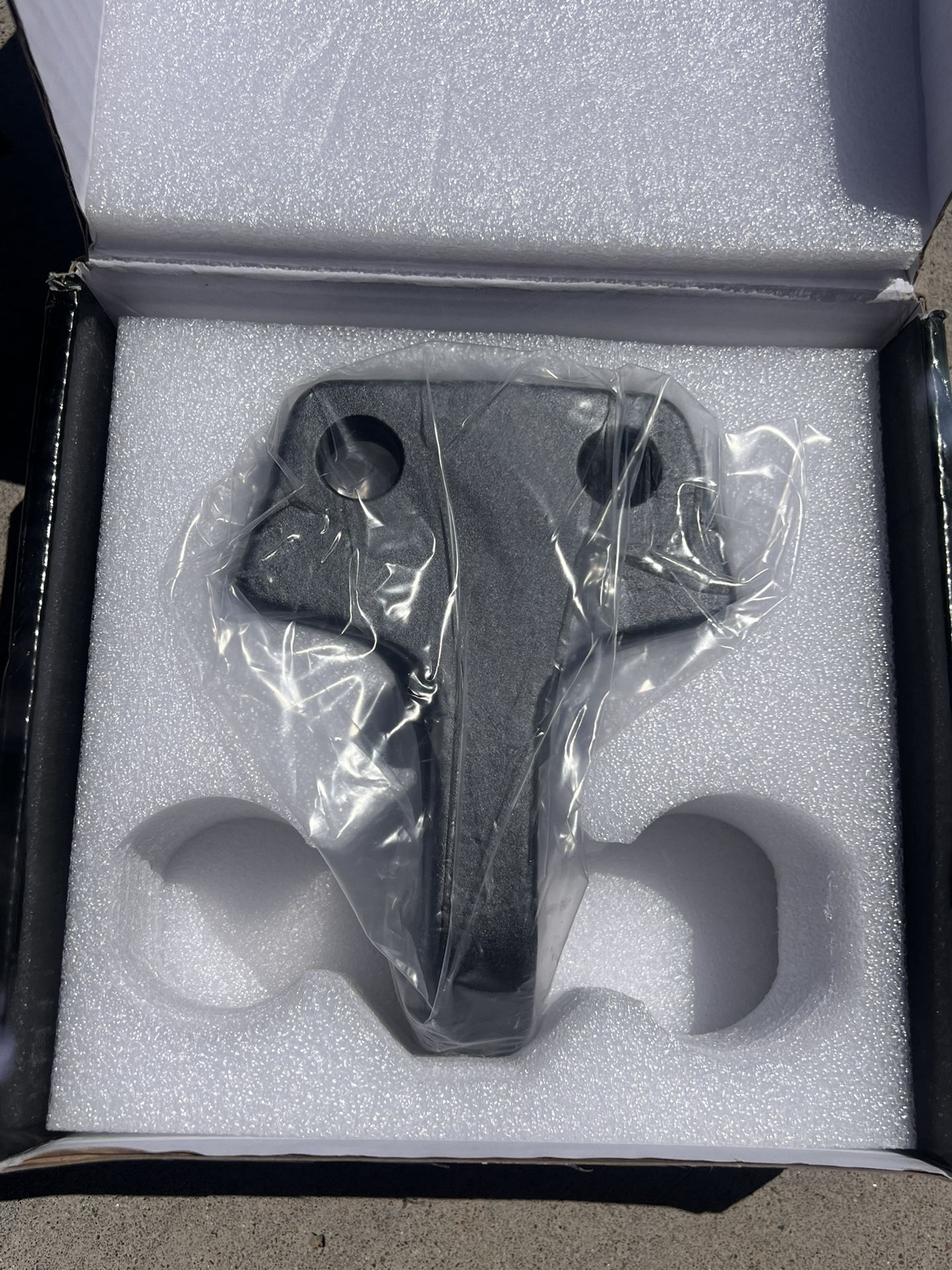 CURT Dual Hitch Mount