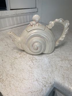 porcelain  Sea She’ll Tea Pot 