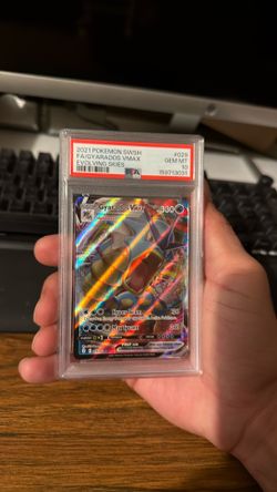 Gyarados VMAX Full Art PSA 10 Evolving Skies