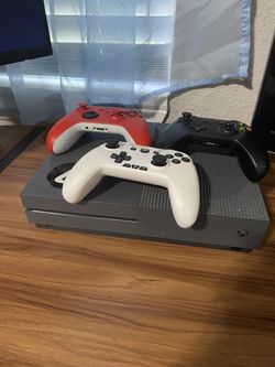 Xbox one s and TV and 3 control