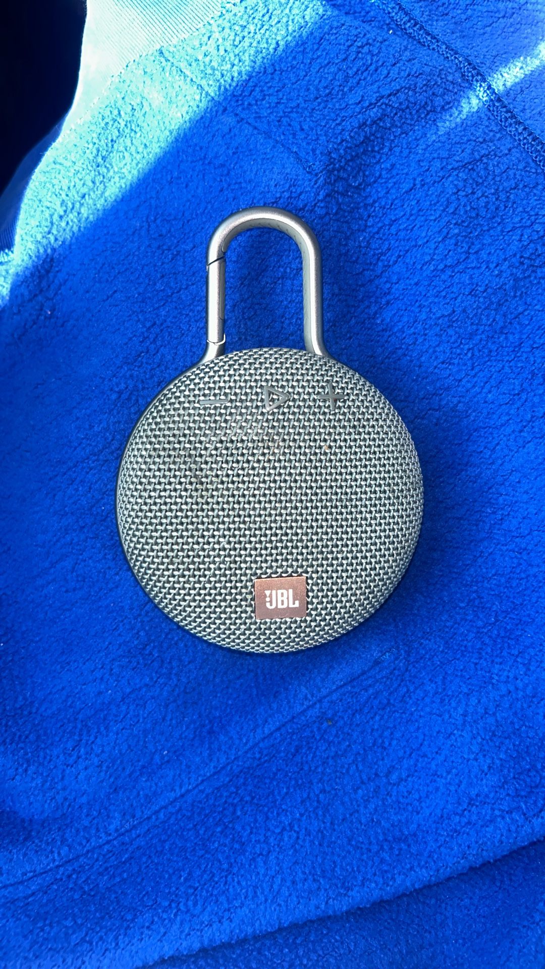 JBL clip 3