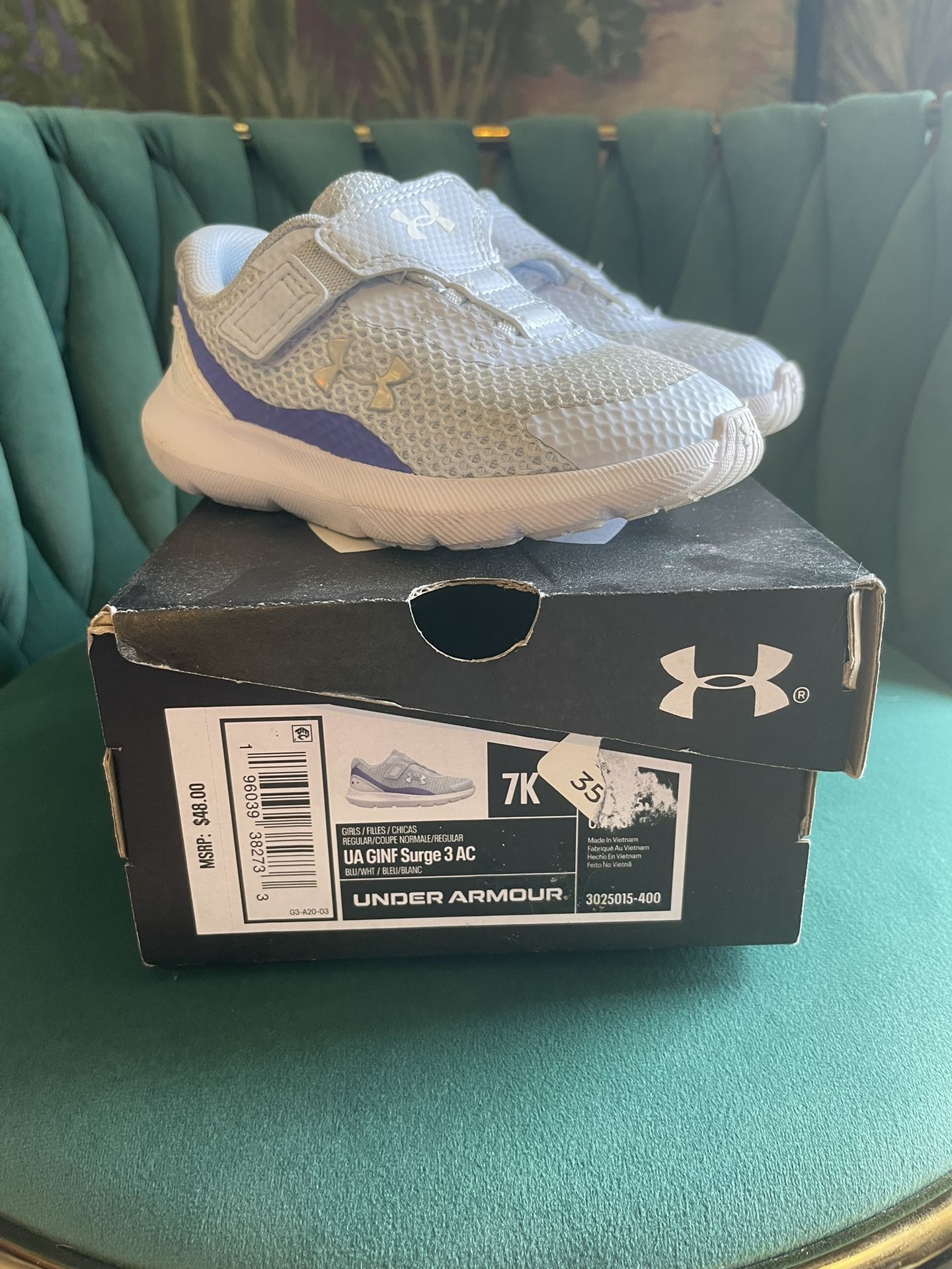 Under Armor Girl Shoes