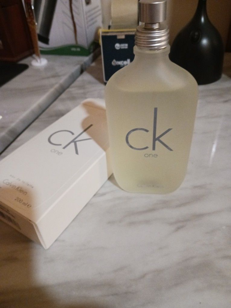 CALVIN KLEIN ONE PERFUME ......πππ