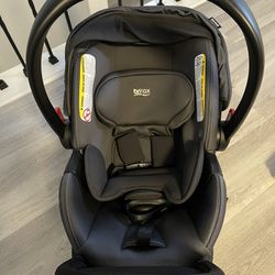 Brand New Britax Infant Car Seat 
