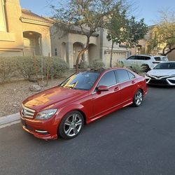 2011 Mercedes Benz C-300