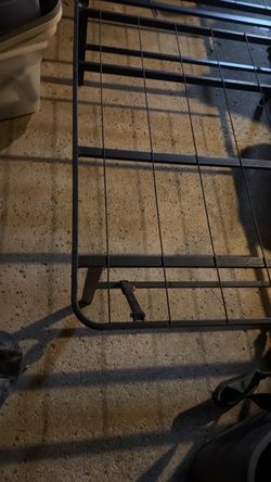 Very nice foldable locking single bed frame