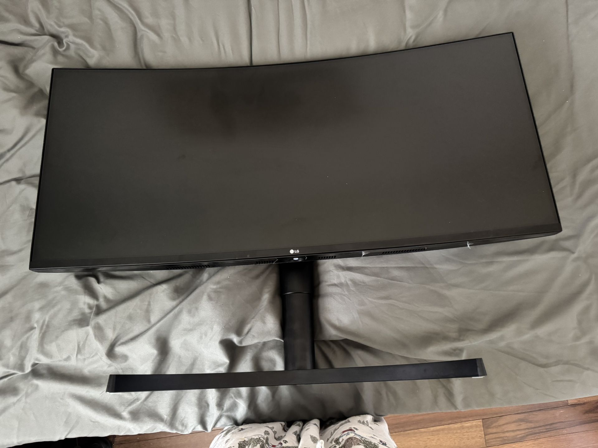 LG Monitor