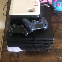 Ps4 & Projector 