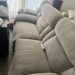 Recliner Sofas Need Repair On Left Recliner Gets Jammed 