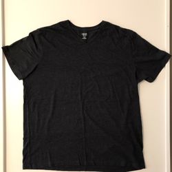 Mossimo Men’s Dark Grey V-Neck Tee — Size XL