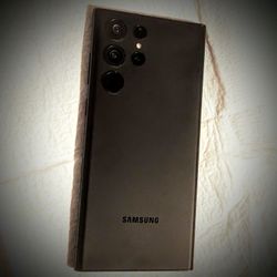 Samsung Galaxy S22 Ultra 