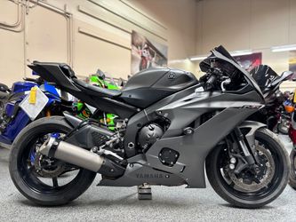 2018 Yamaha R6