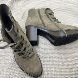 Suede Boots With Zipper 3 Inch Heel size 10