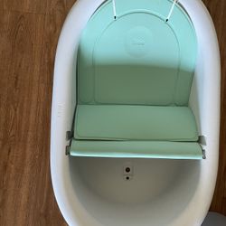 Frida Baby Bath Tub
