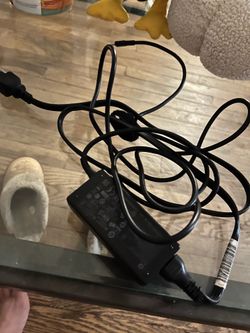 Laptop charger works