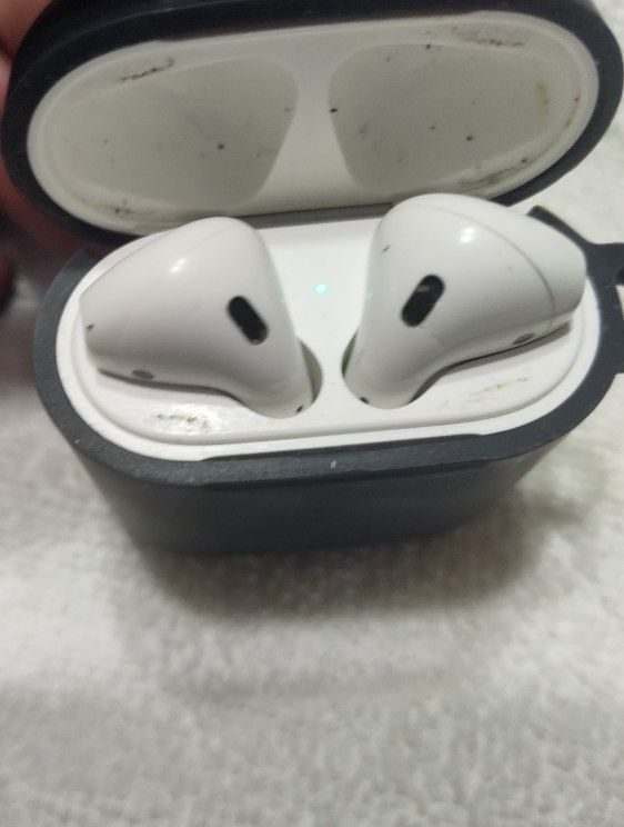 Apple Air pods