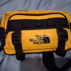 NorthFace Base Camp Lumbar Bag