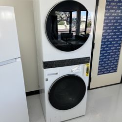 New LG Wash Tower White Stack Gas Set New 