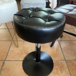 Adjustable Vanity Stool