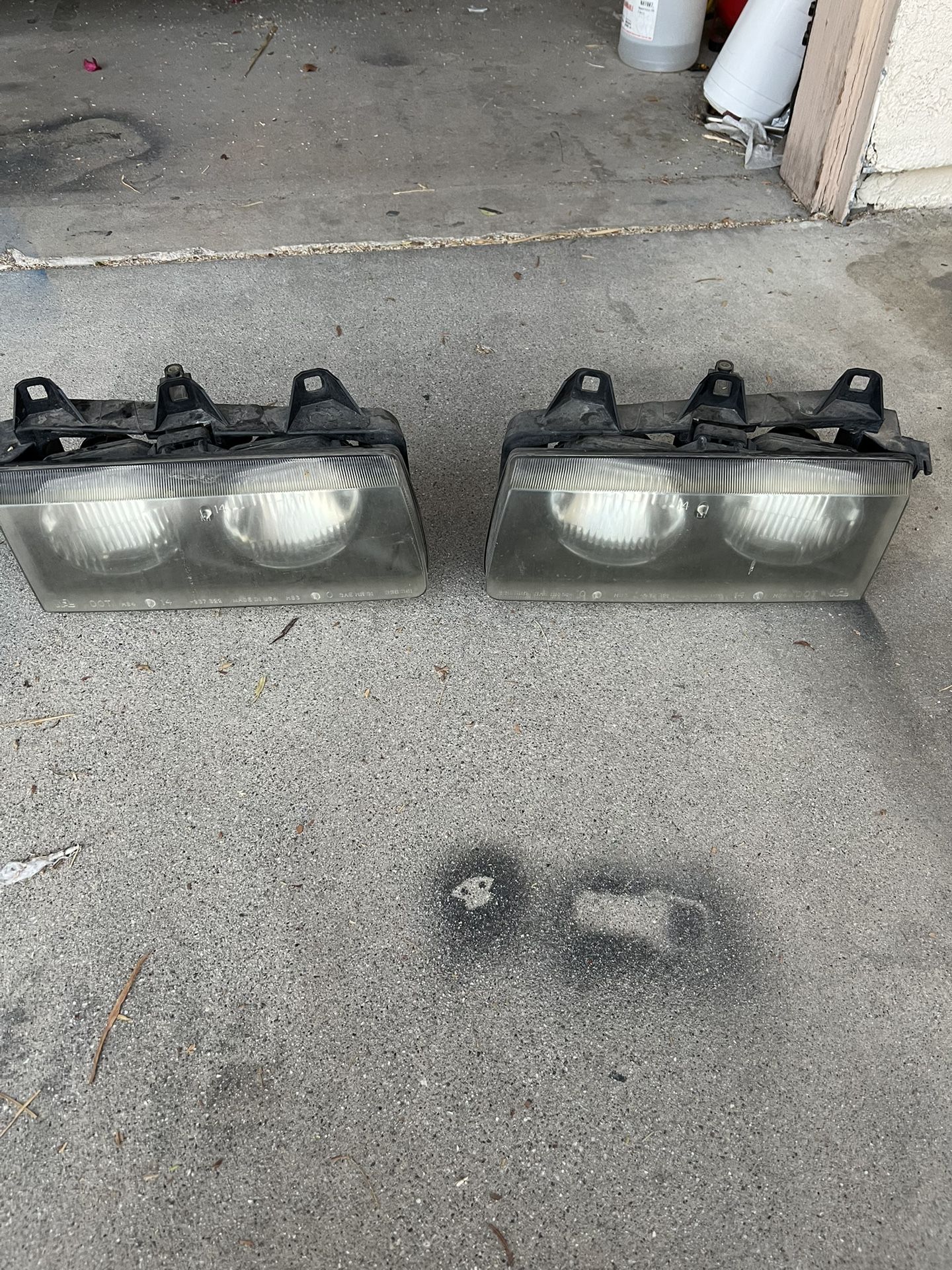 E36 Headlights Right And Left