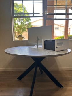 Dining Table - Round